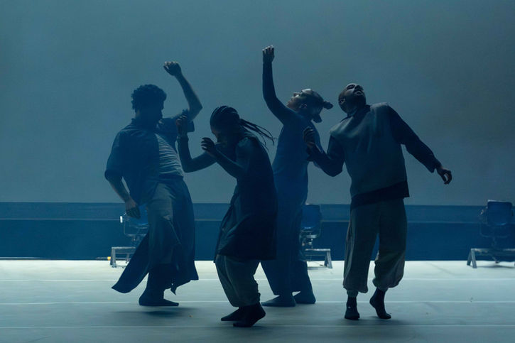 ALÉN Repertorio GLOVO
Colectivo en Danza