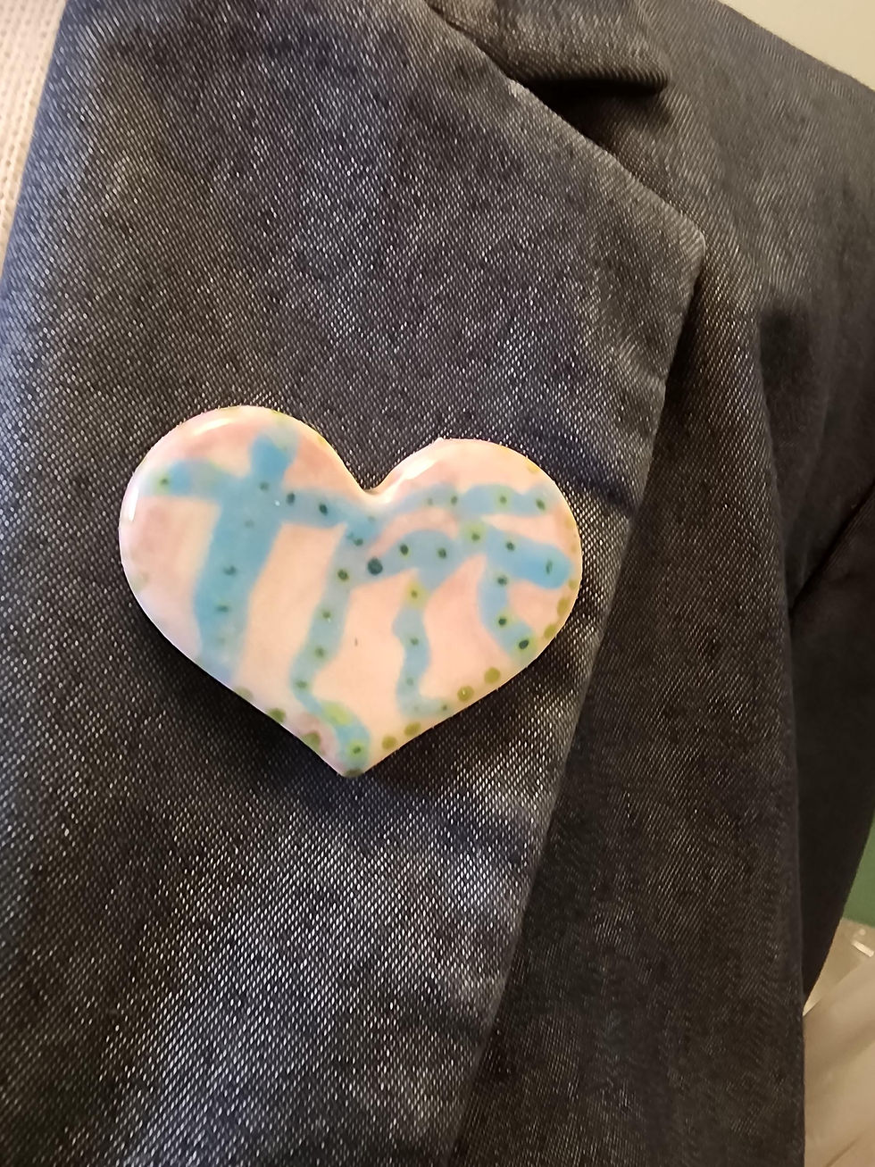 Thumbnail: Wearable Ceramic Bubble Heart Magnet – Hand-Painted Dot Art Brooch Magnet |