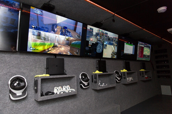 Phoneix Virtual Reality Game Truck Game Truck Laser Tag Avondale