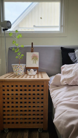 Styling med inredningsdetaljer som skapar värme
