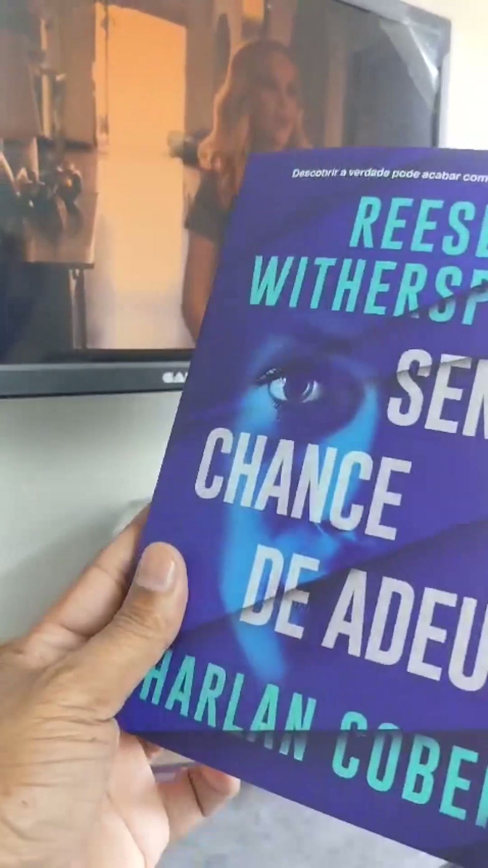 Miniatura: Sem chance de adeus Capa comum – 3 março 2026