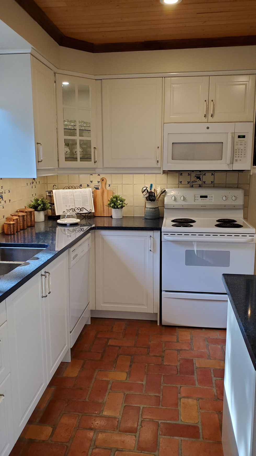 Spanish-inspired Kitchen Renovation