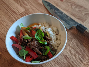 Pad Krapow (Spicy Basil Beef)