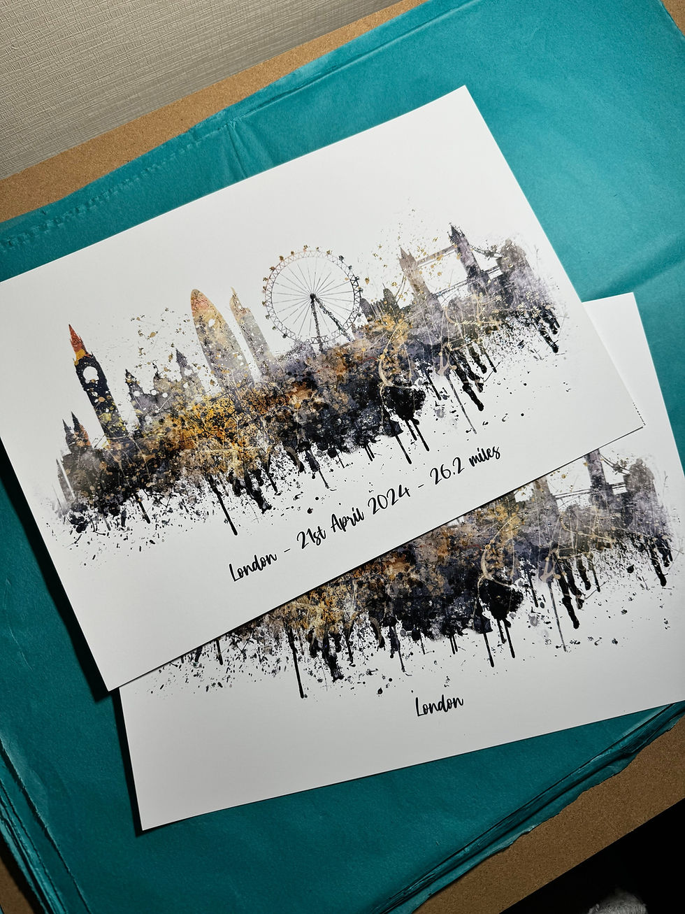 Thumbnail: London Marathon, 2024, memorabilia, gifts, runner, running, charity, raising, glitter, gold, black, london, skyline