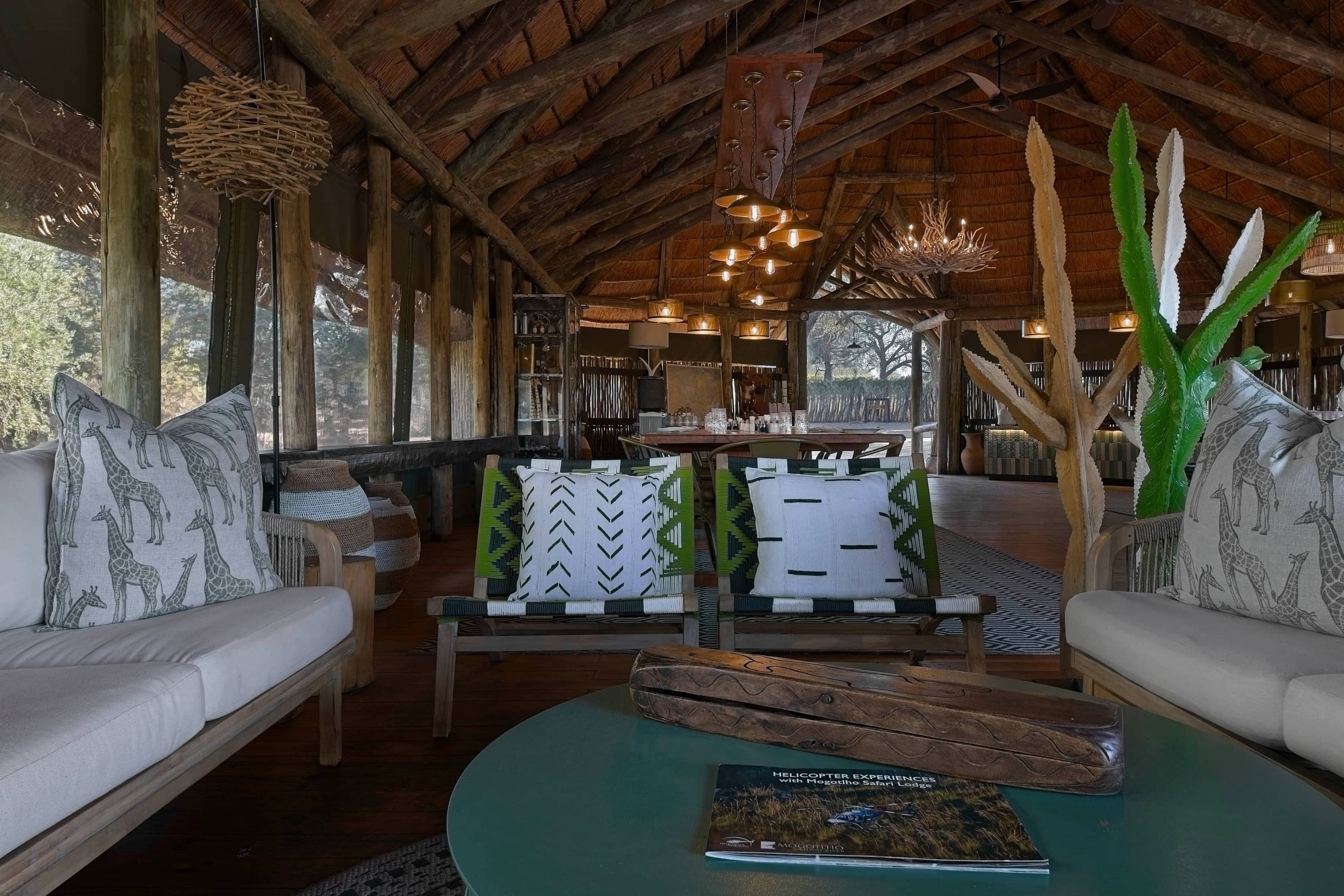 Mogotlho Safari Lodge has a relaxing seating area