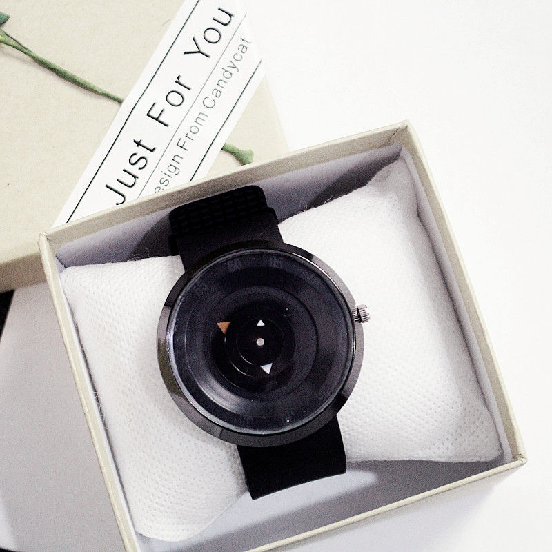 Reloj de Cuarzo con Diseño de Puntero