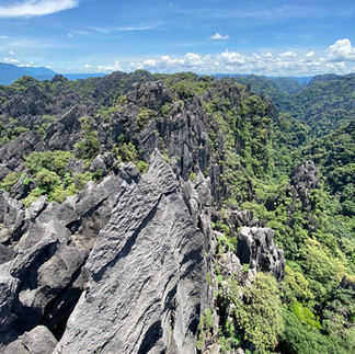 A spectacular view of the rocky mountains at The Rock Viewpoint