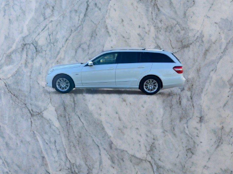 Thumbnail: Mercedes E220 CDI T model - ELegance , Automata, Panorama - Szkonyv
