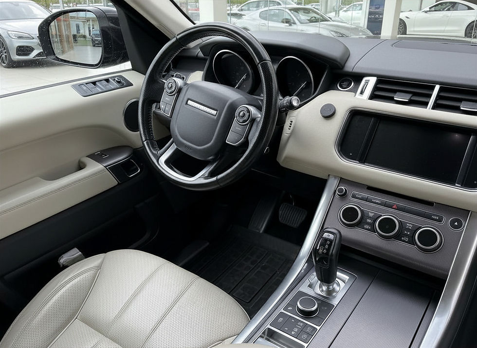 Thumbnail: Land Rover Range Rover Sport 3.0 V6 - 2016 - Full - Szkonyv, uj vezerles