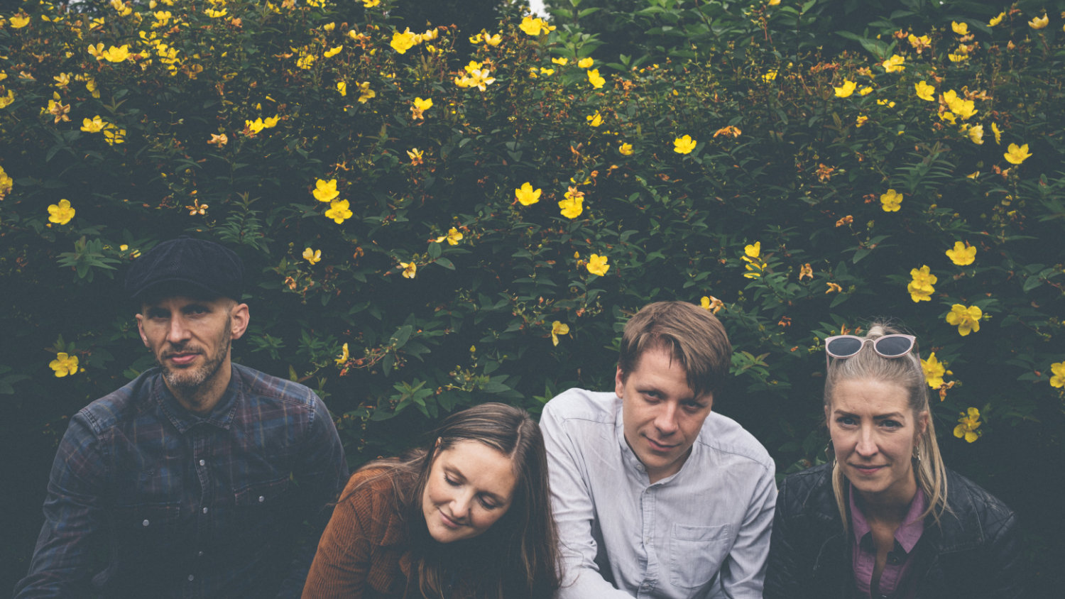 LIVE The Horse Puppets Steamtown Greg Genre fortyfiveuk