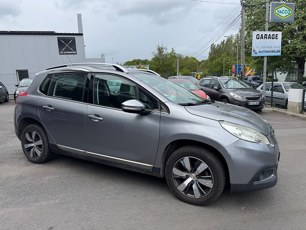 Miniature : PEUGEOT 2008 1.6 E-HDI115 FAP ALLURE