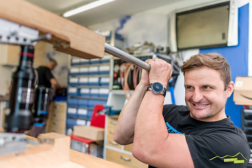 Suspension Service Werkstatt