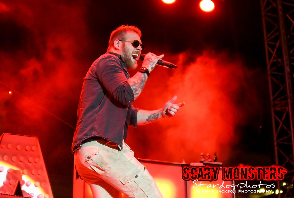 Asking_Alexandria_©Jo_Anna_Jackson-Stardogphotos-1
