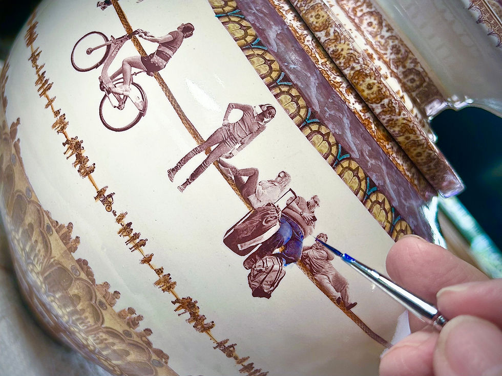 Applying color with transparent glazes