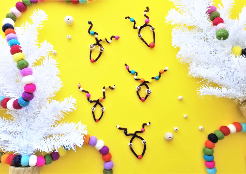 Pipe Cleaner Reindeer