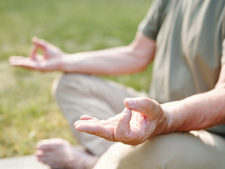 Le yoga extérieur avec l'arrivée de l’été