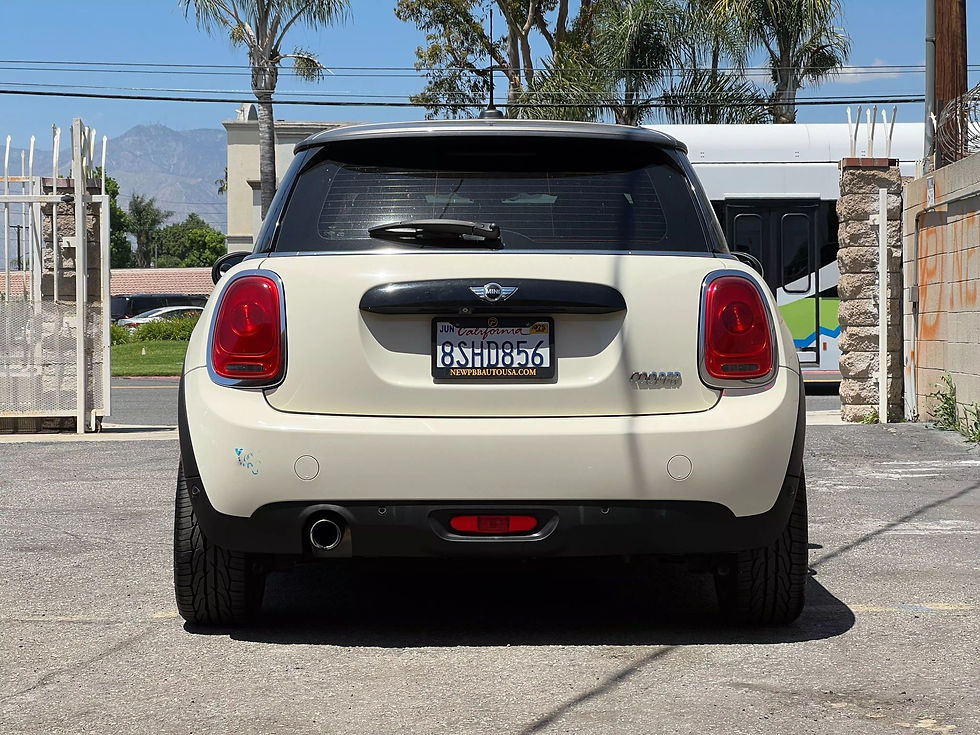 Thumbnail: 2017 Mini Coupe