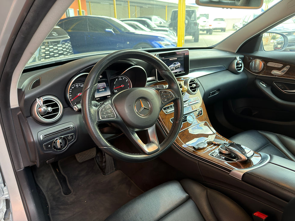 Thumbnail: 2015 Mercedes Benz C300 4 Matic