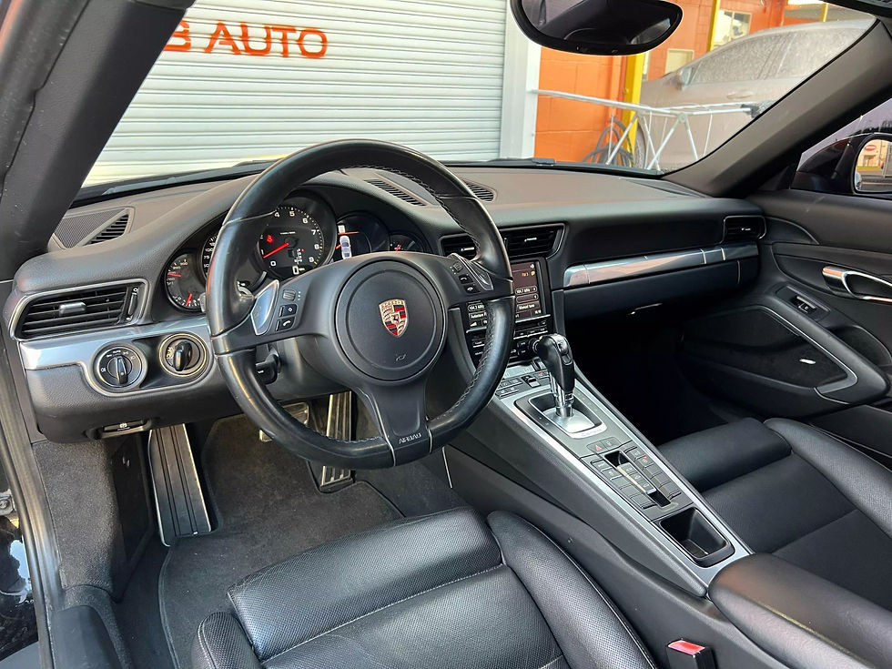 Thumbnail: 2013 Porsche 911 Carrera Coupe RWD