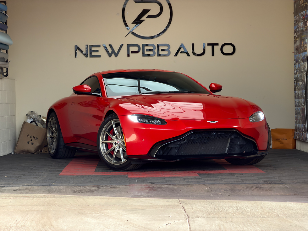 縮圖：2020 Aston Martin Vantage