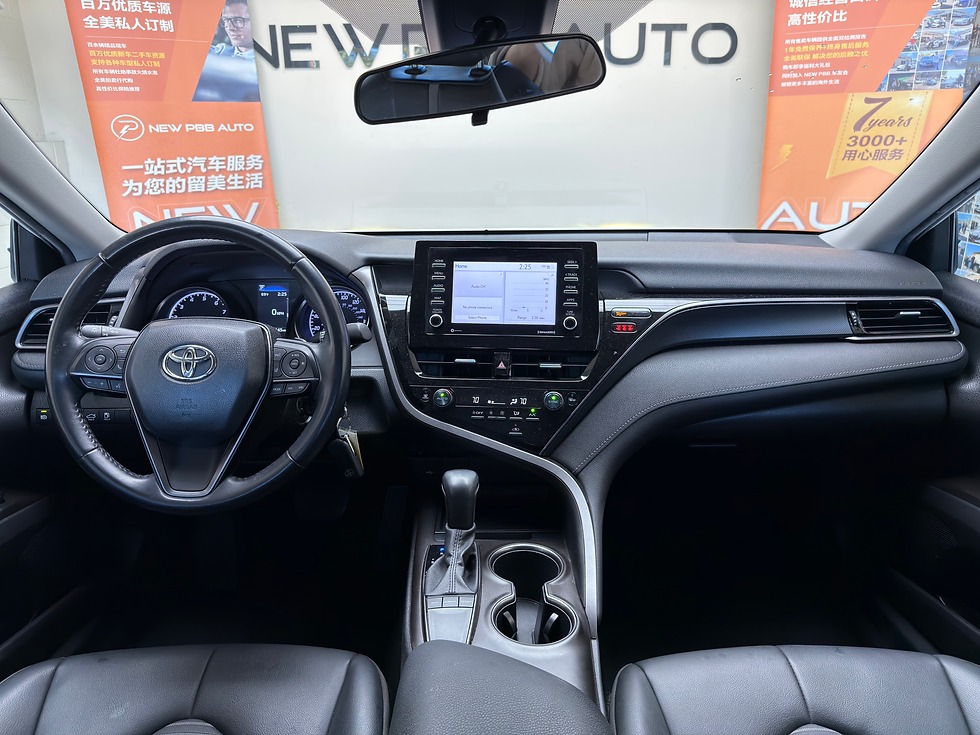 Thumbnail: 2022 Toyota Camry SE