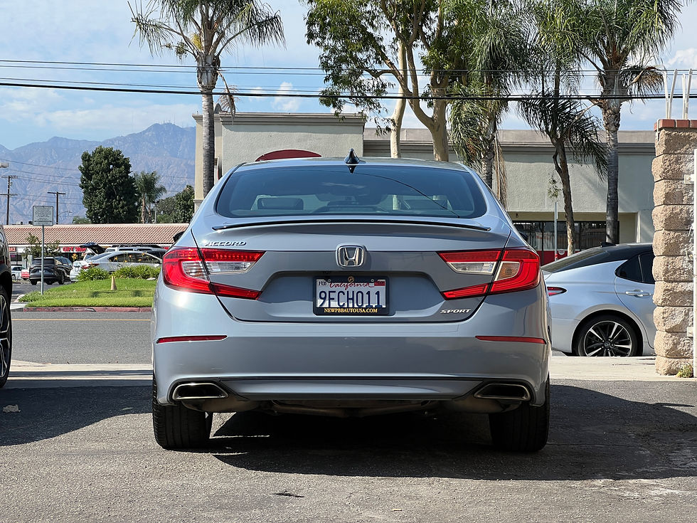 縮圖：2022 Honda Accord Sport