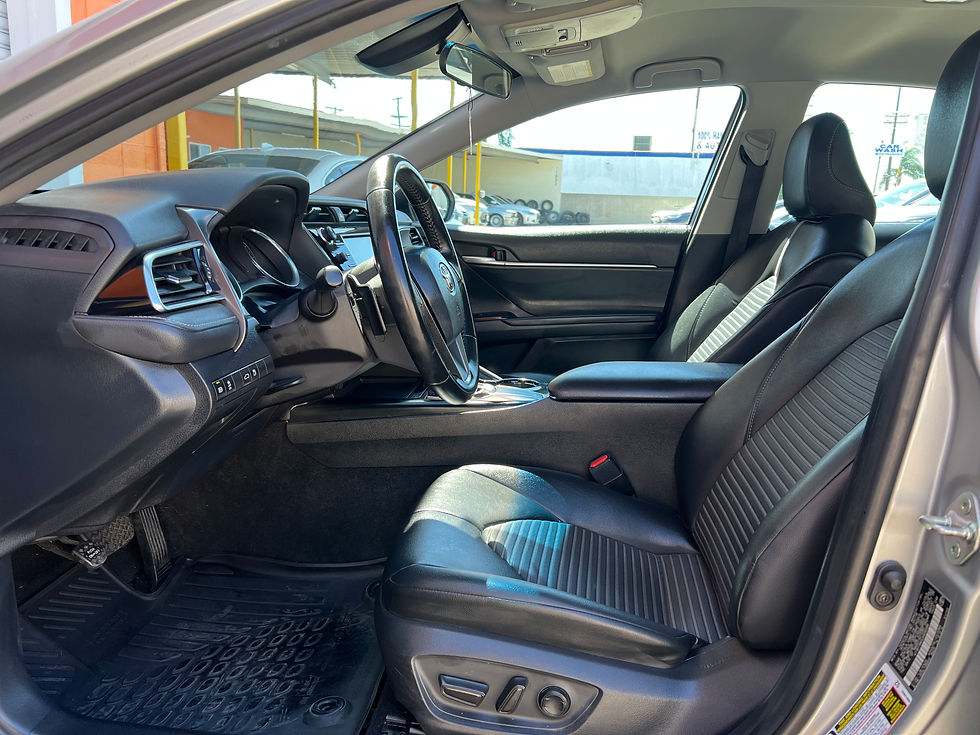 Thumbnail: 2018 Toyota Camry SE