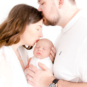 All white newborn session | Colchester | Ivory White Photography