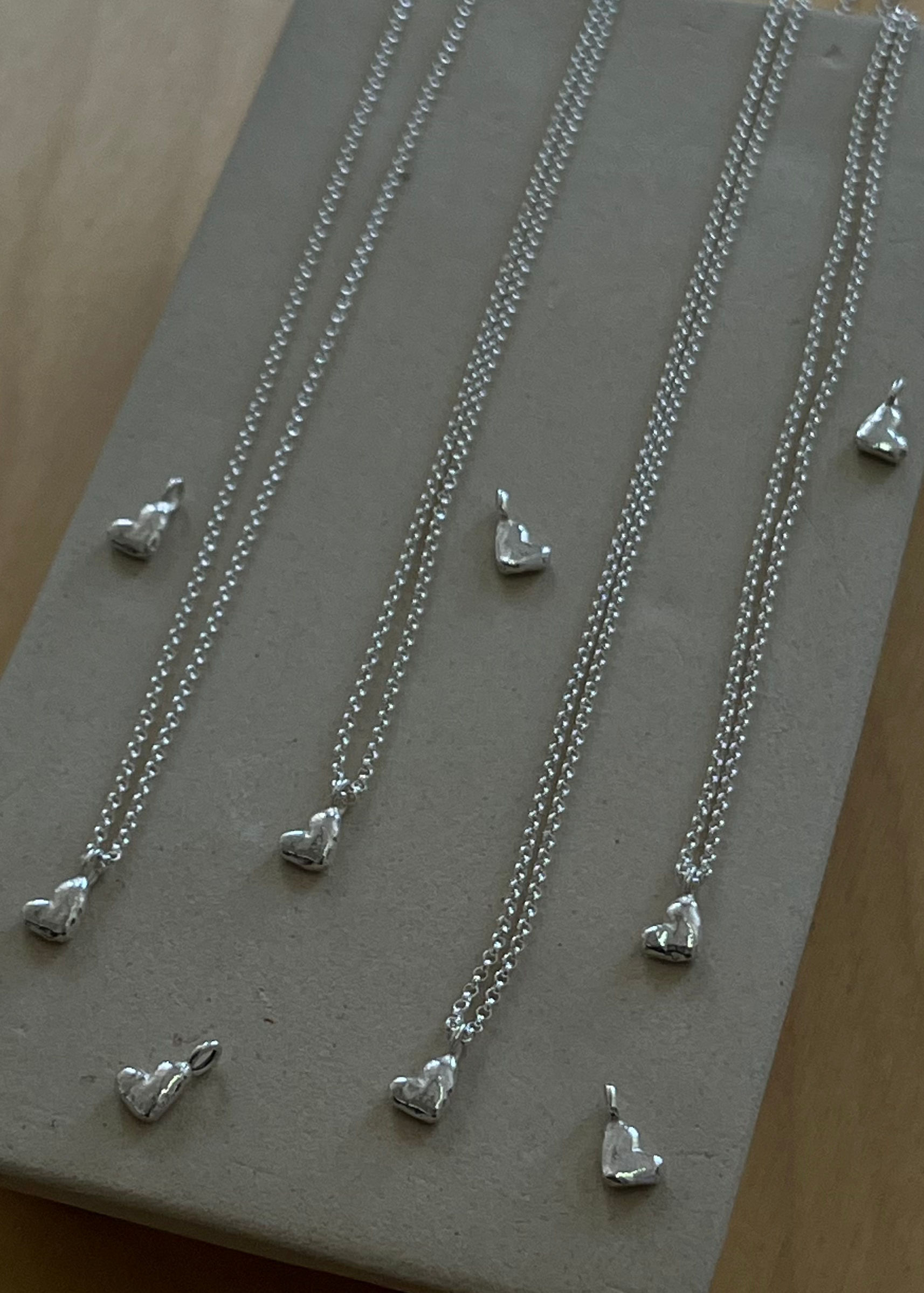 Lev necklace 