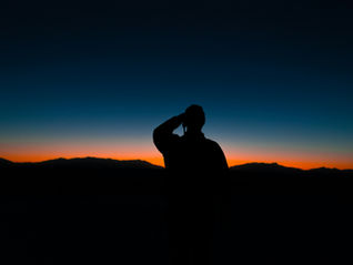 Do you spend hours replaying options, worrying about making the wrong choice, or second-guessing yourself? Discover why overthinking every decision feels helpful, yet quietly keeps you stuck.