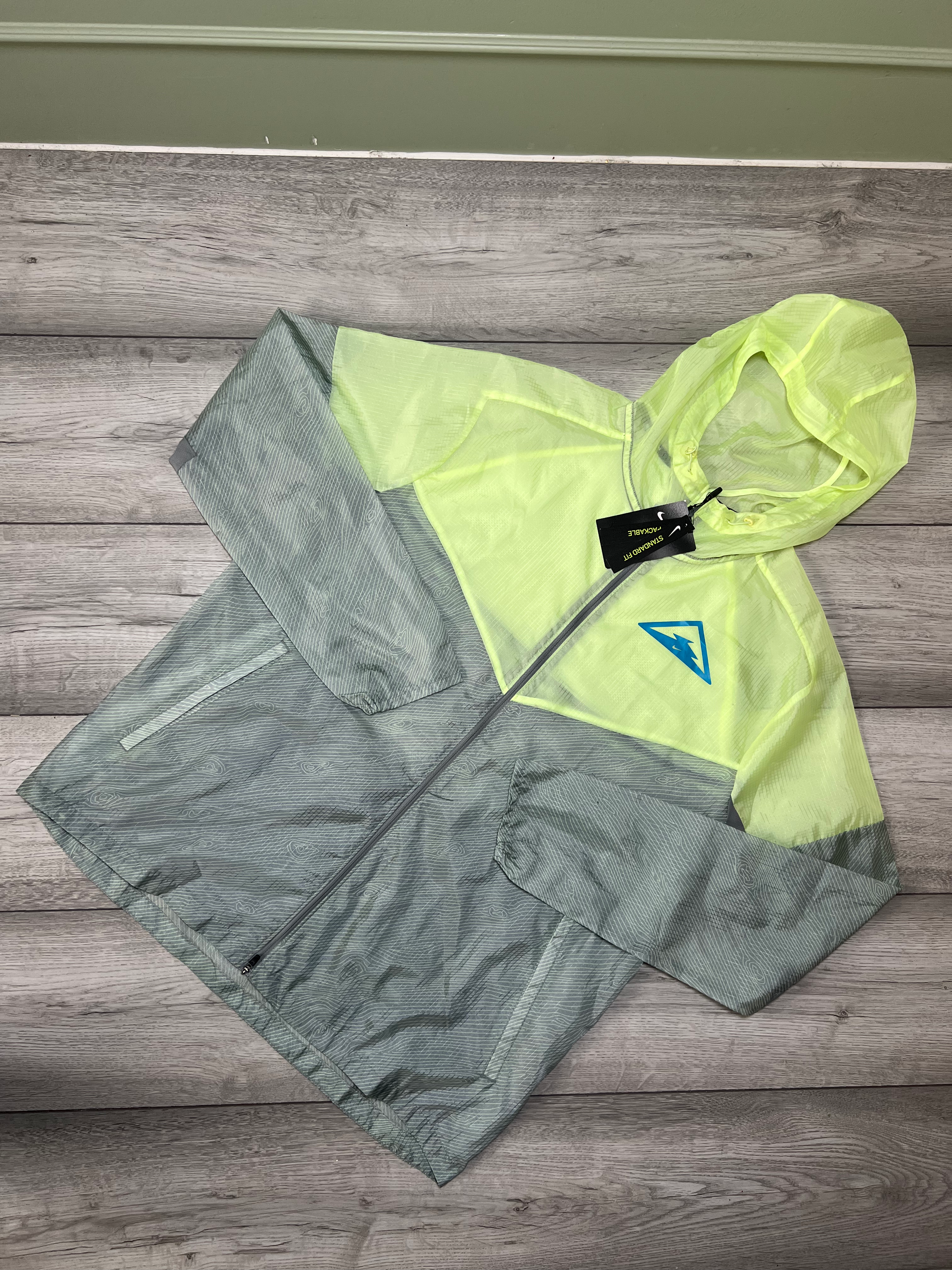 Nike Windrunner Trial Jacket Grey/Volt