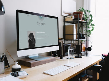 Web design of the homepage and design development of the internal pages for a collective of creative people, specialized in 4 different areas: graphic & web design, video making, photography and web developing.