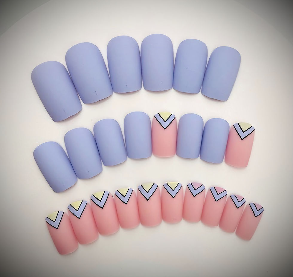 Molly - Press On Nail Set - Short/Square