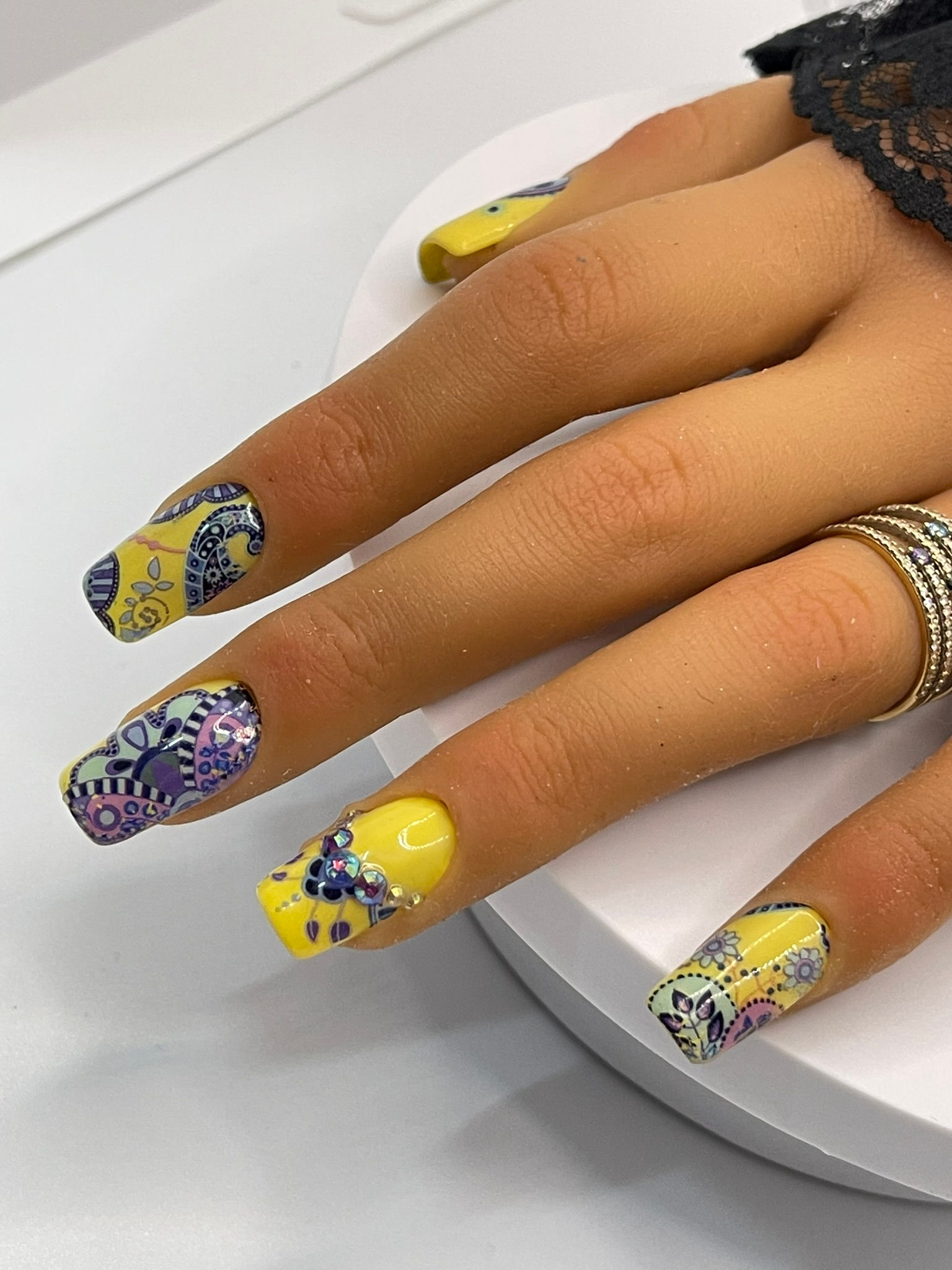 Lemon Paisley Freestylz