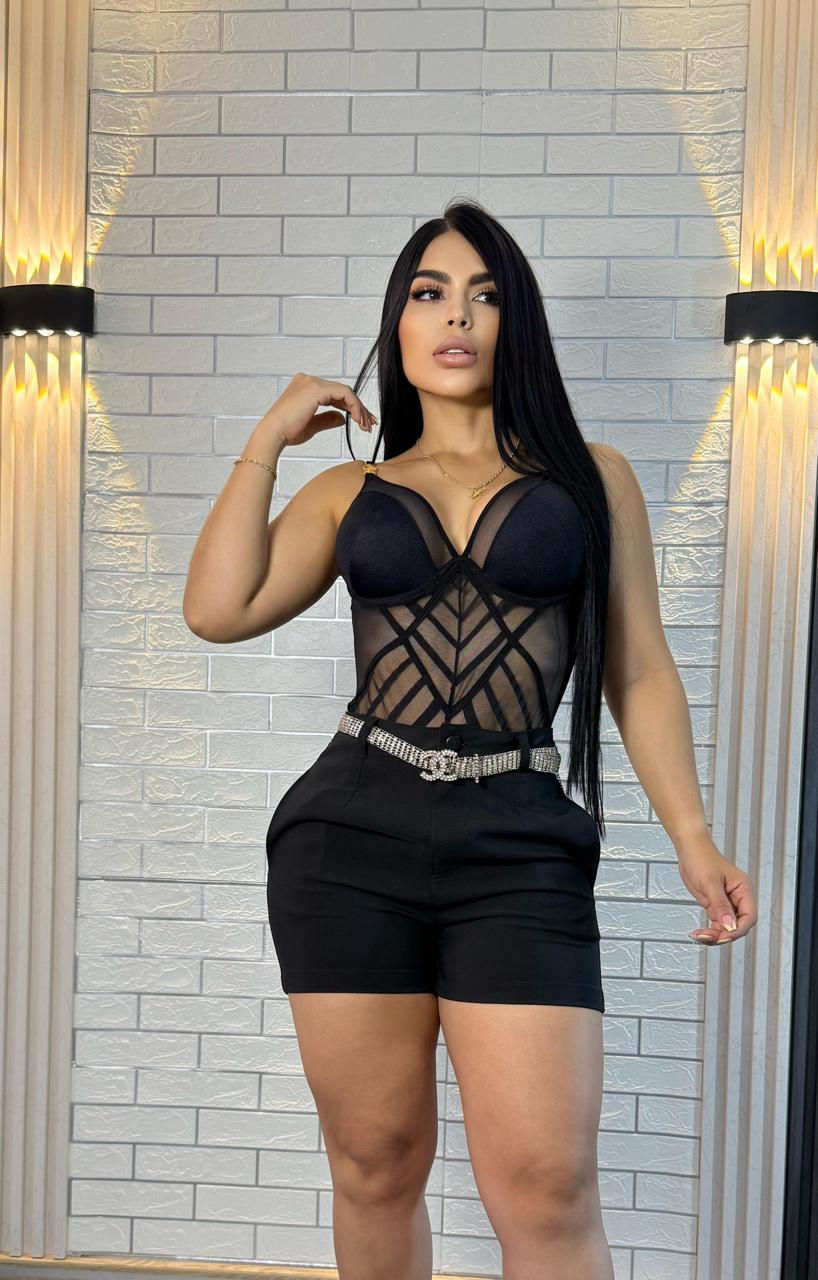 Miniatura: S📍✅i3/Marzo.   Short Tallado en Tela Noches de Viena #DMAD099