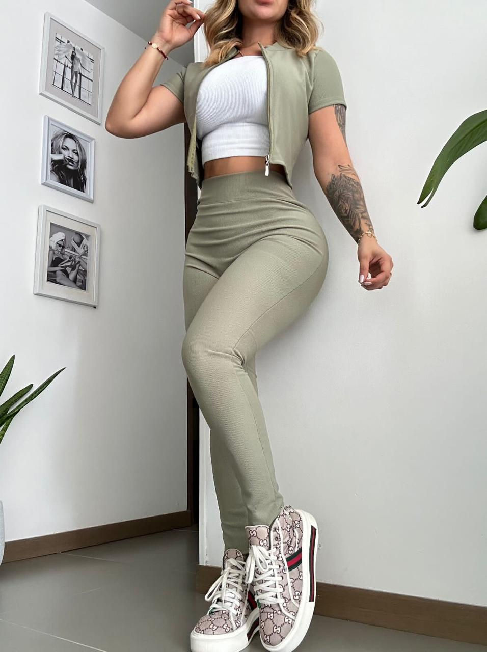 Miniatura: C📍✅i17/Marzo. Conjunto Tallado  en Tela Rib Pitillo #DMAE099