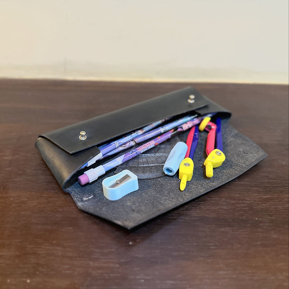 Thumbnail: Caixa - Pencil Case