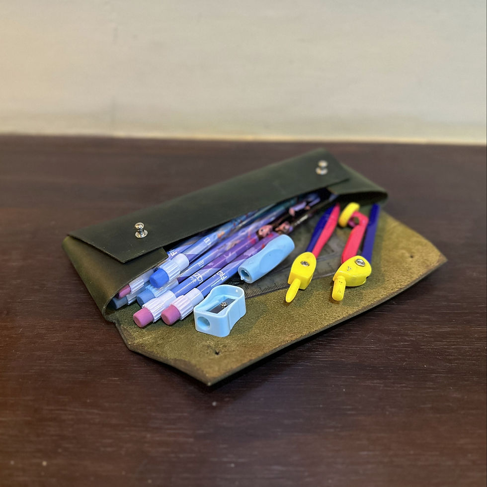 Thumbnail: Caixa - Pencil Case