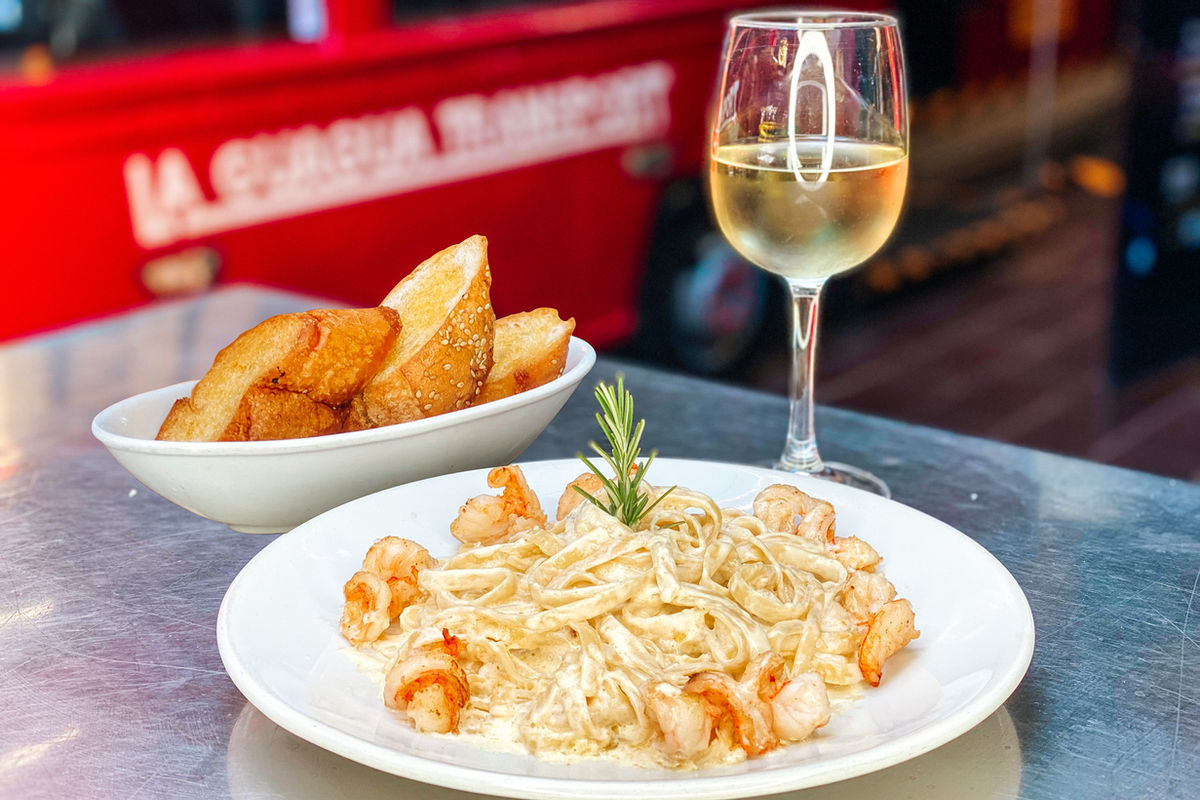 Restaurant Discounts in Los Cabos: What Actually Exists (2026)