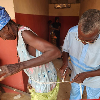 Outreach waist measurement.jpg
