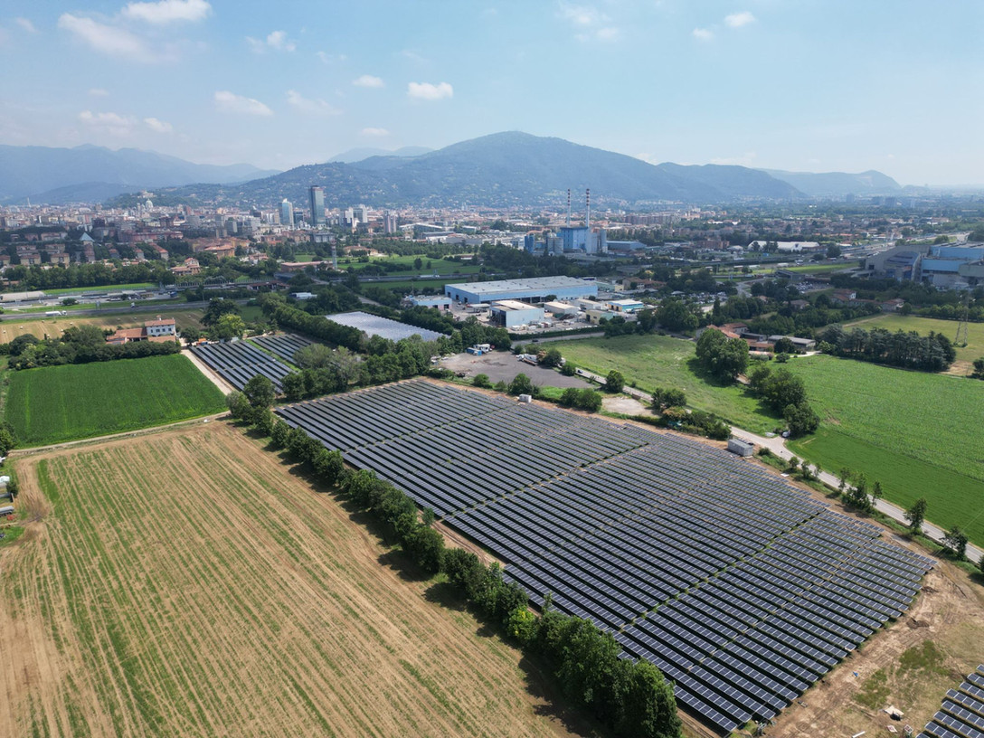 mamibot mysolar HJT solar module ground installations