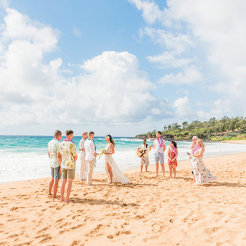Kauai Island Weddings - Kauai's premier wedding planner. Beach & Bluffs 9