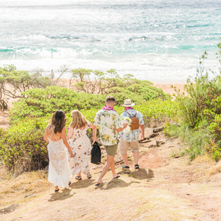 Kauai Island Weddings - Kauai's premier wedding planner. Beach & Bluffs 2