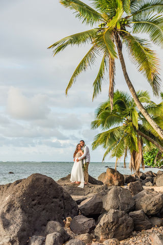 Kauai Island Weddings - Kauai's best wedding planning service. Beach & Palms Tropicana 16