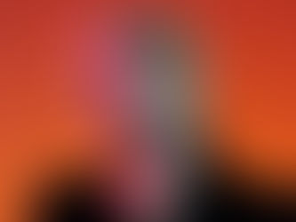 Unleashing Your Inner Beauty with Confidence: Natural Makeup verses Glam Makeup