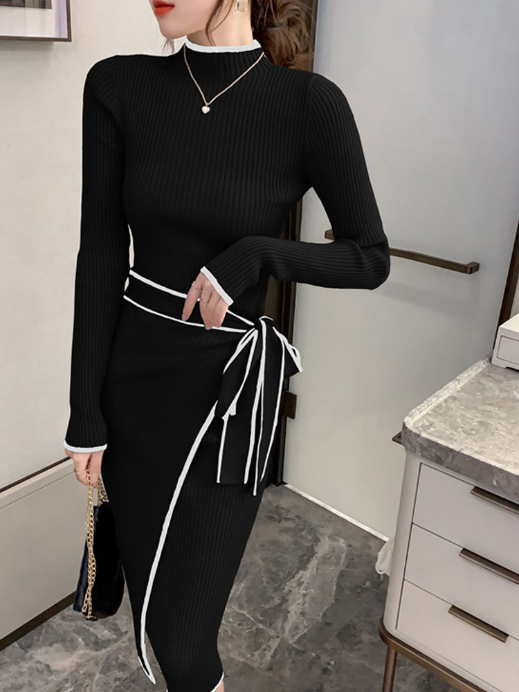 Thumbnail: Lace-Up Knitted Dress 