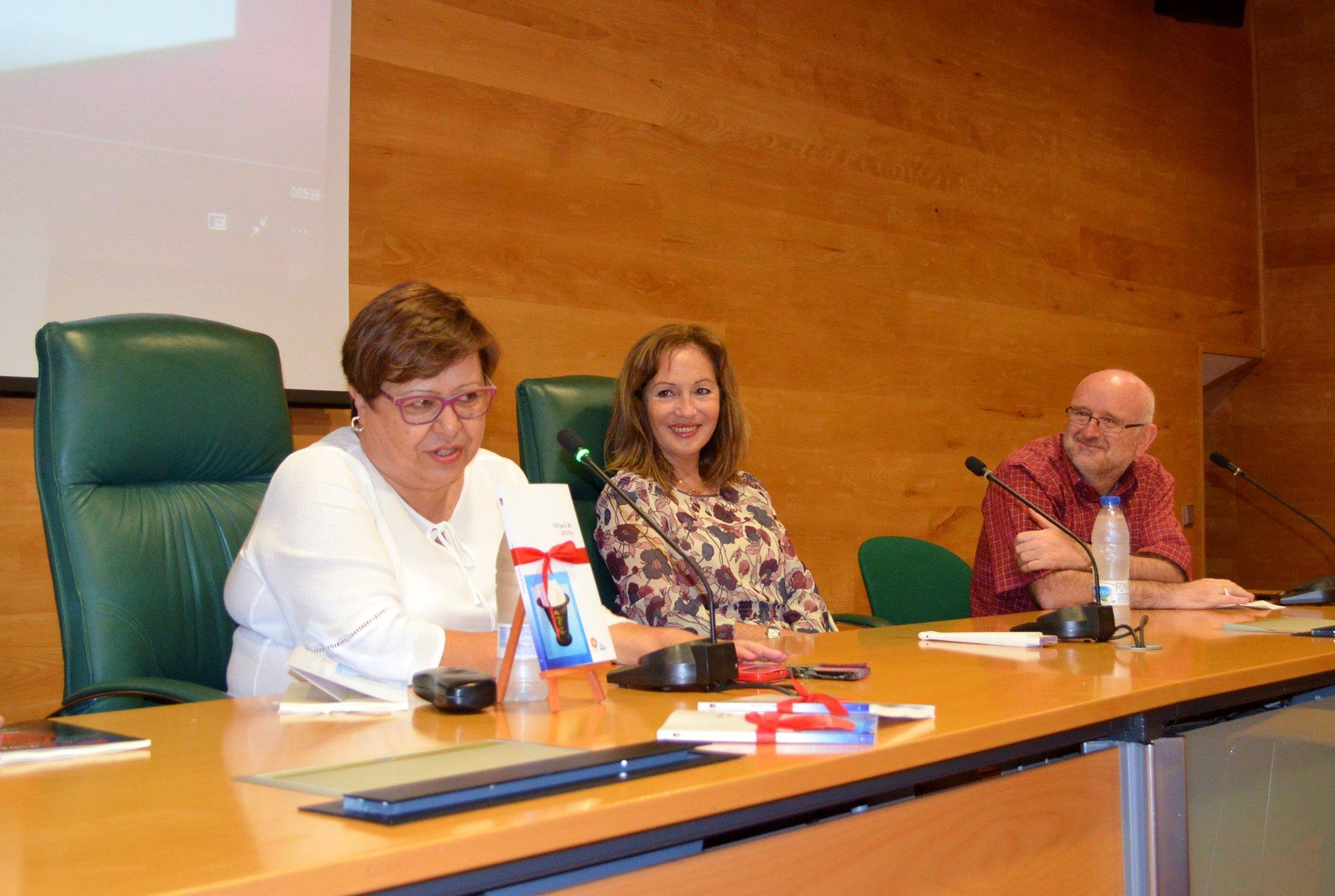 Crisol de letras aoc asociación tene