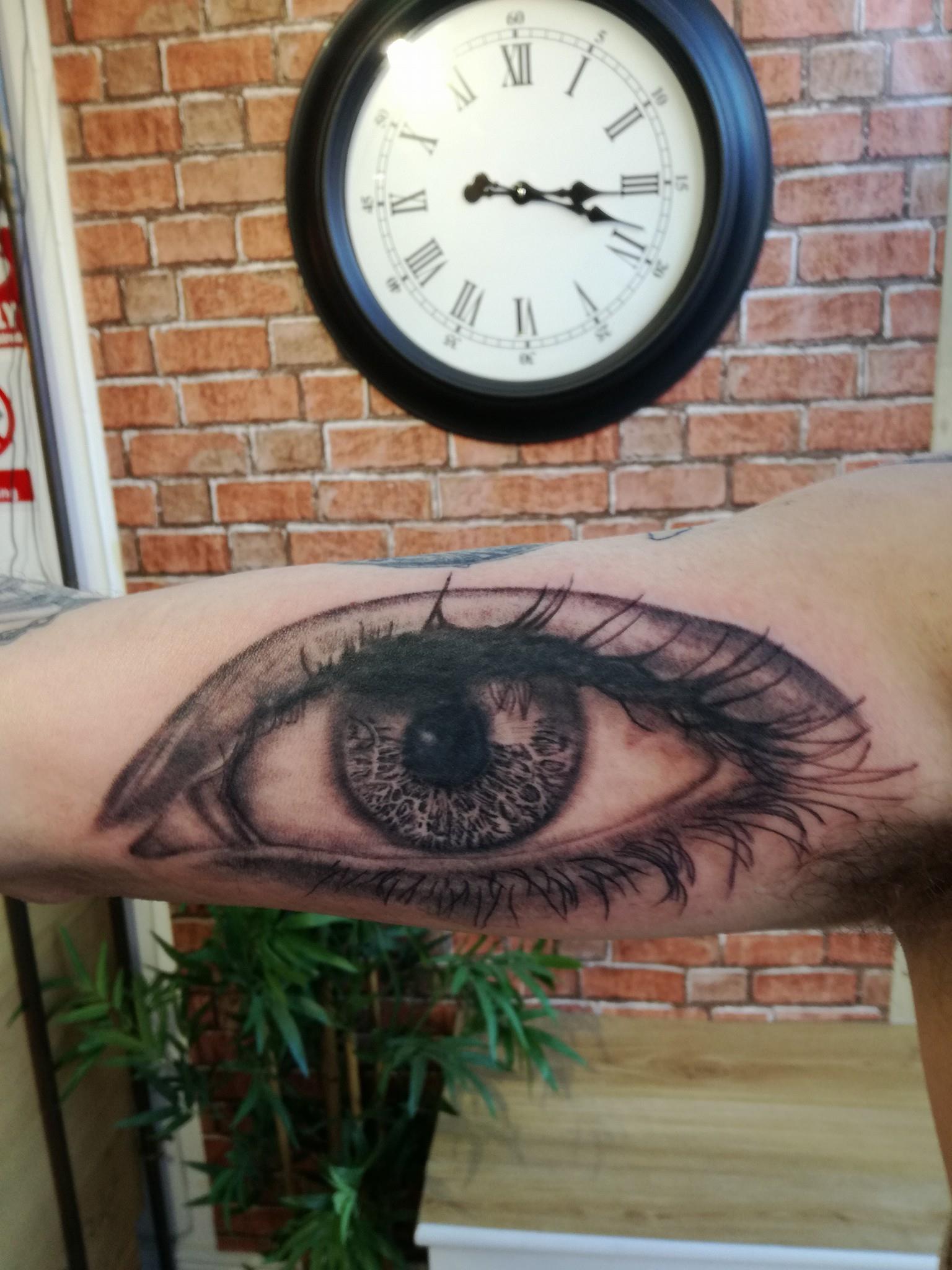 Eye Eye