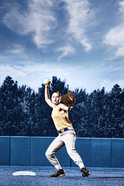Softball-0486 copy.jpg