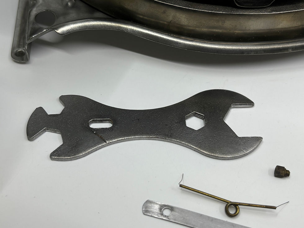 Thumbnail: Coleman Iron - Model 4A